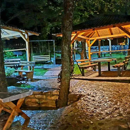 Etno Selo Bistrovo *