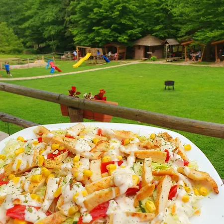 Etno Selo Bistrovo